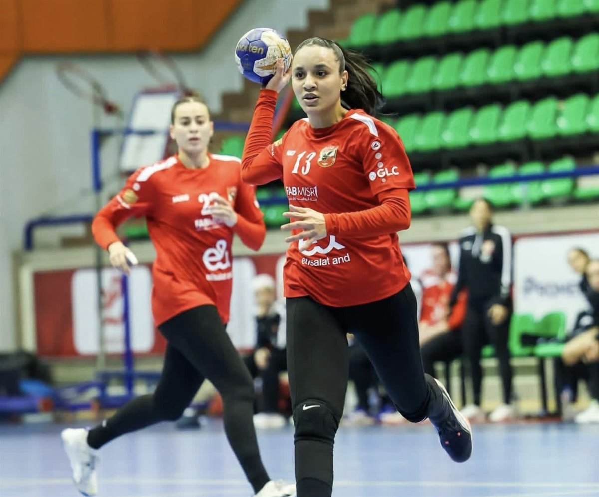 الأهلي يسقط سبورتنج في منافسات دوري كرة اليد سيدات&nbsp;