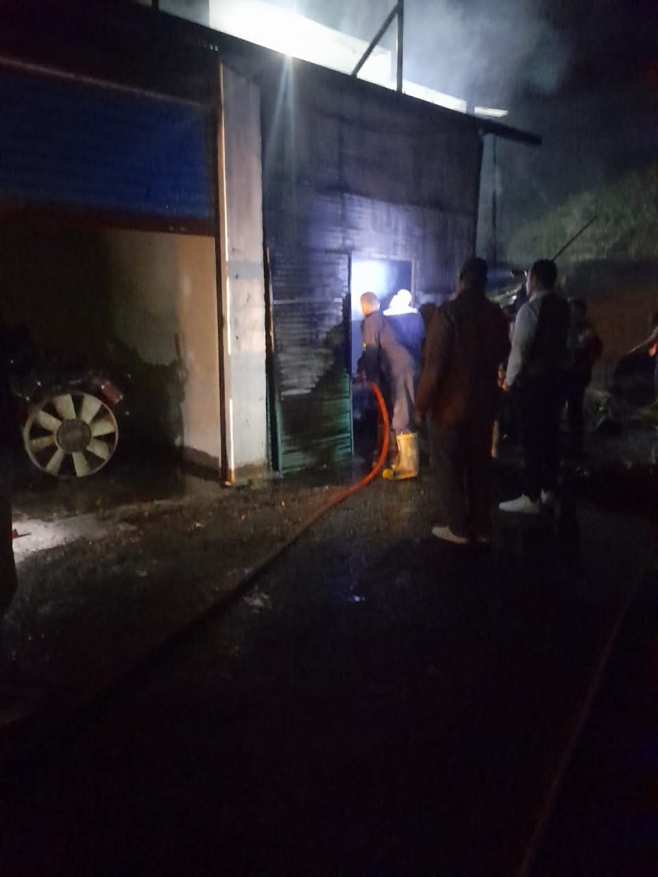 حريق بشونة إصلاح السيارات النقل بالباجور في المنوفية