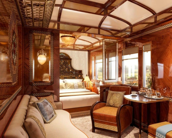 قطار حلم الصحراء السعودية