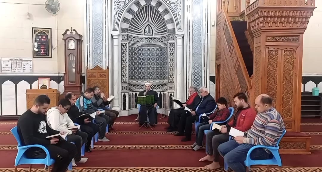 وزارة الأوقاف تعقد 261 مقرأة فجر بمساجد الجمهورية