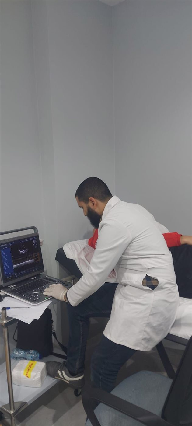 الكشف الطبي للاعبي منتخب اليد (1)