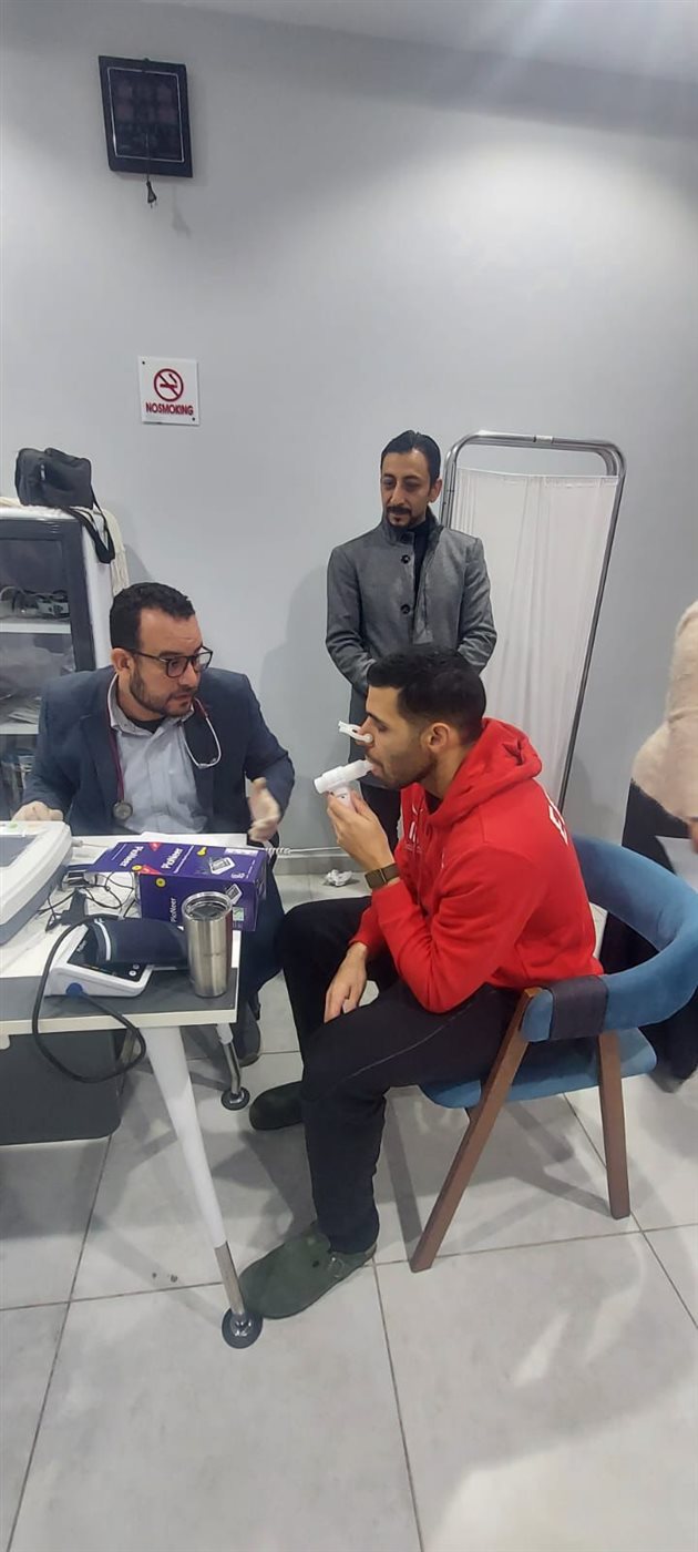 الكشف الطبي للاعبي منتخب اليد (7)