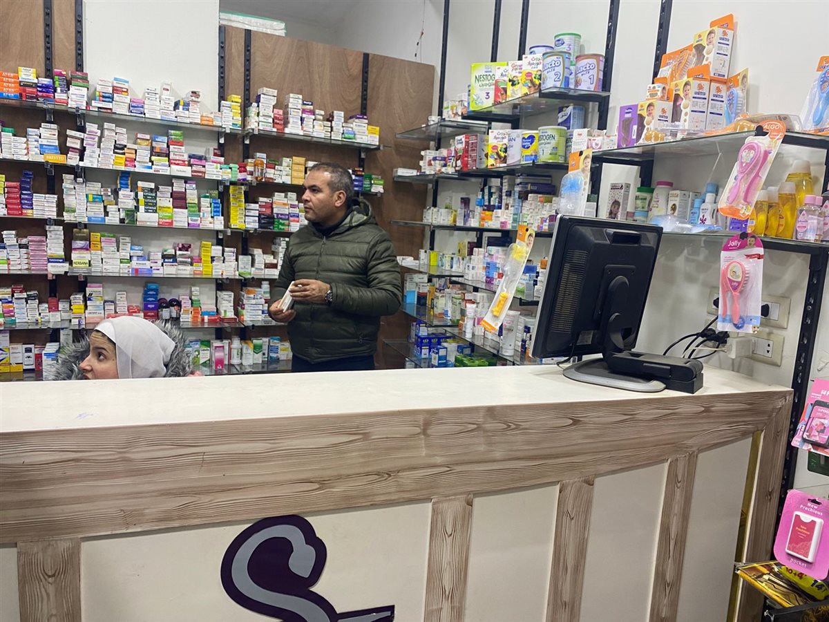 ضبط أدوية غير مرخصة 