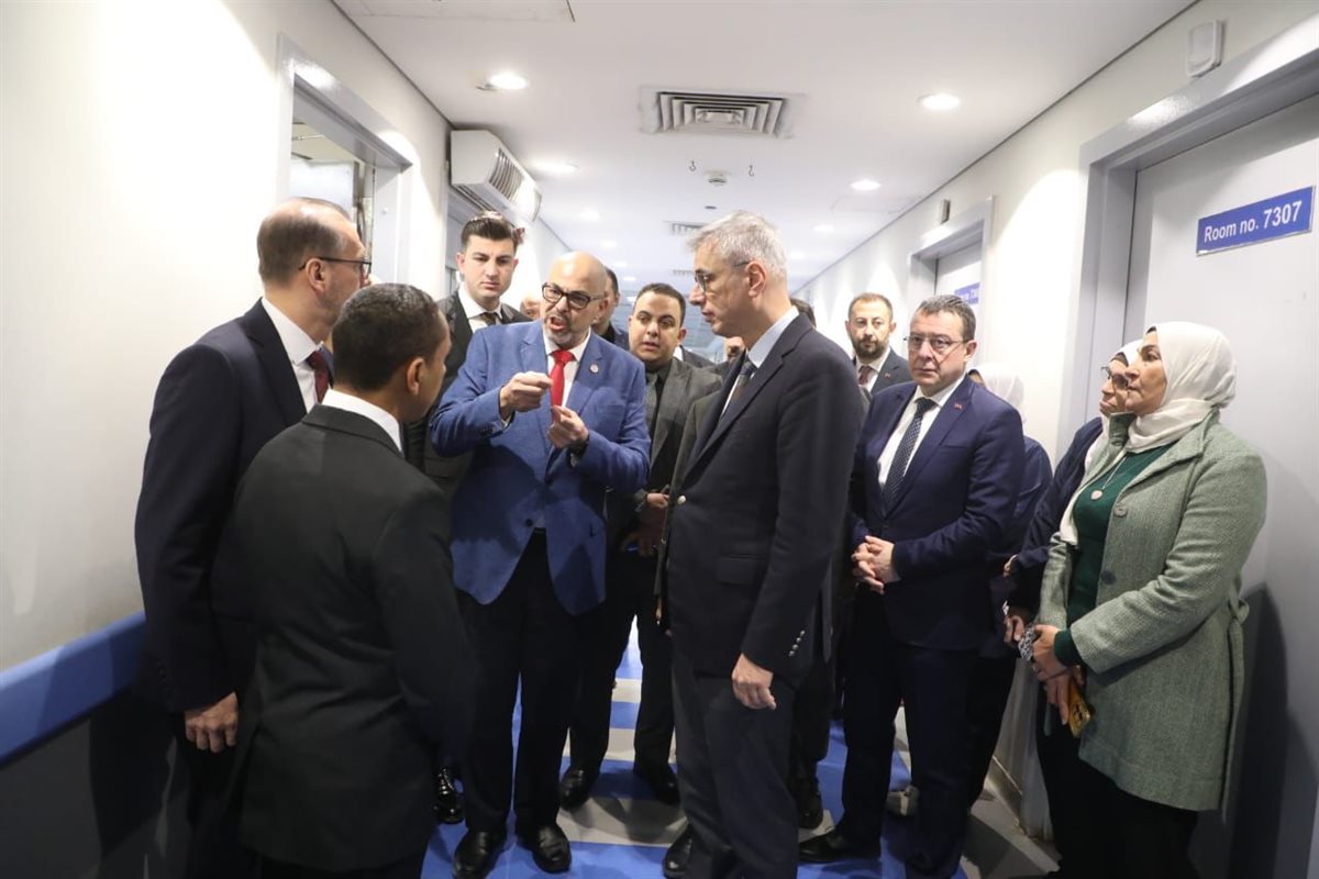 جانب من الزيارة