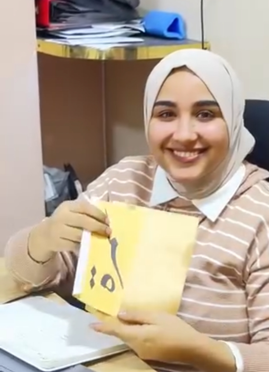 فرحة الموظفين برحلة العمرة&nbsp;