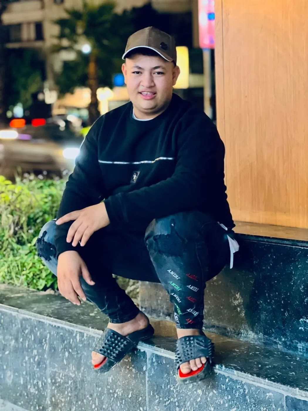 الشاب ضحية المتهمين