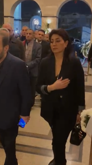 أبرز الحضور في عزاء والدة هاني رمزي