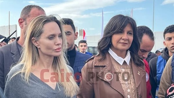 تفاصيل زيارة أنجلينا جولي إلى معبر رفح
