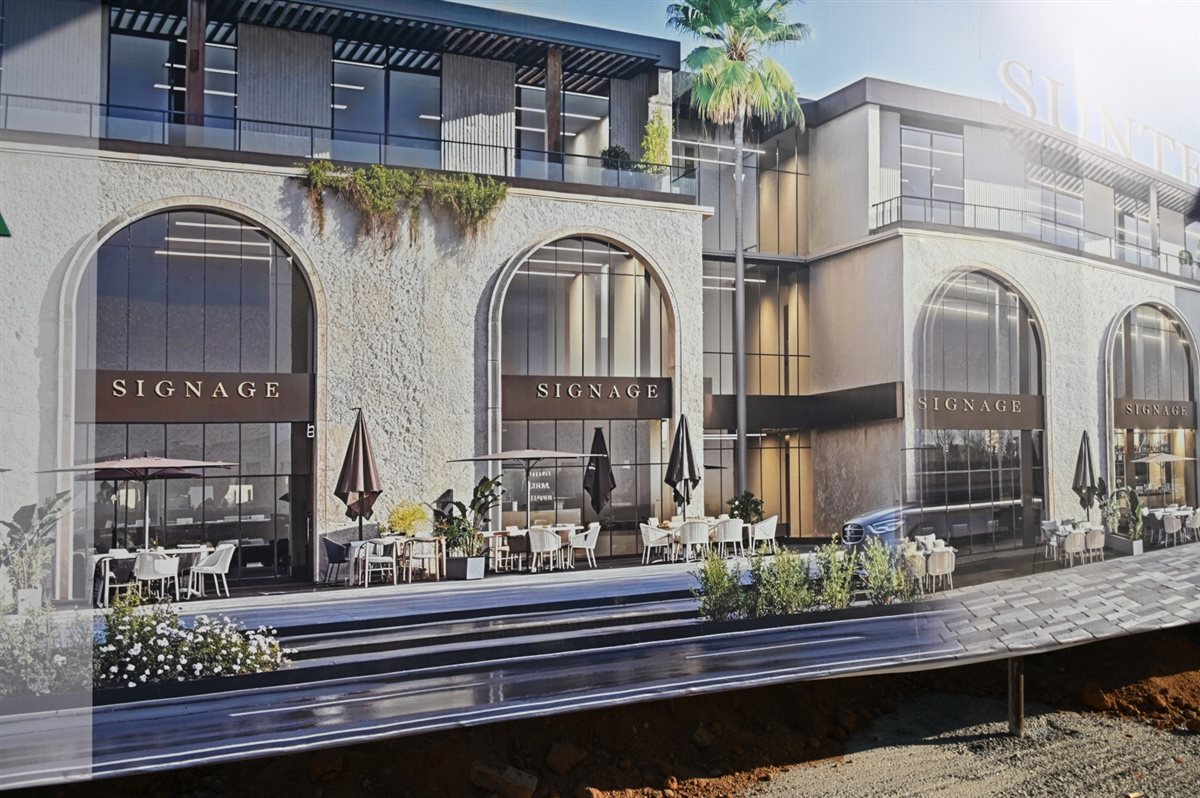 محافظ جنوب سيناء يتفقد أعمال سانتيرا السياحية بشرم الشيخ 