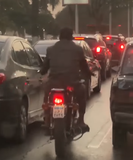 سائق موتوسيكل