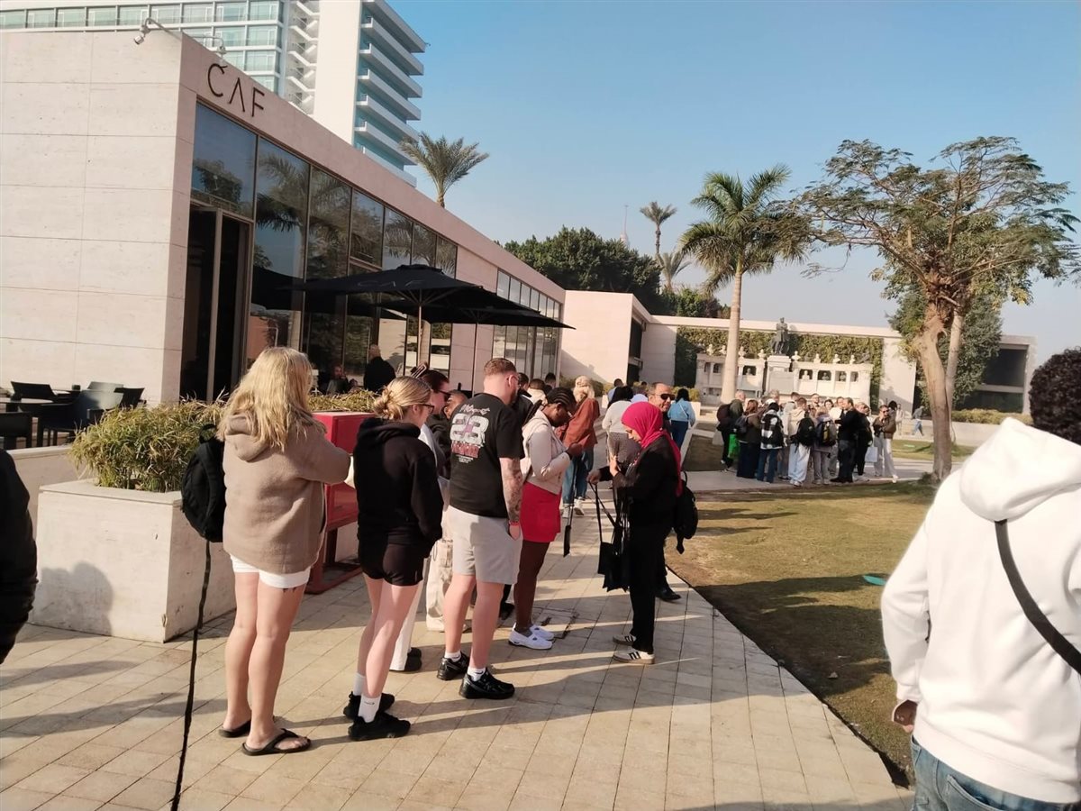 إقبال كبير من السائحين على زيارة المتحف المصري&nbsp;