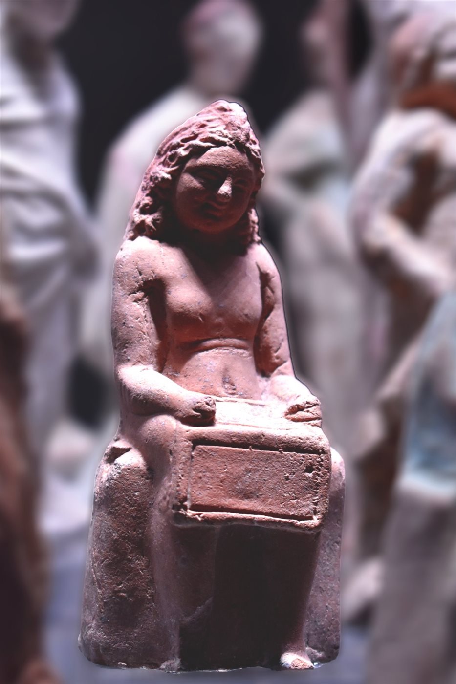 القطع الأثرية النادرة المختارة