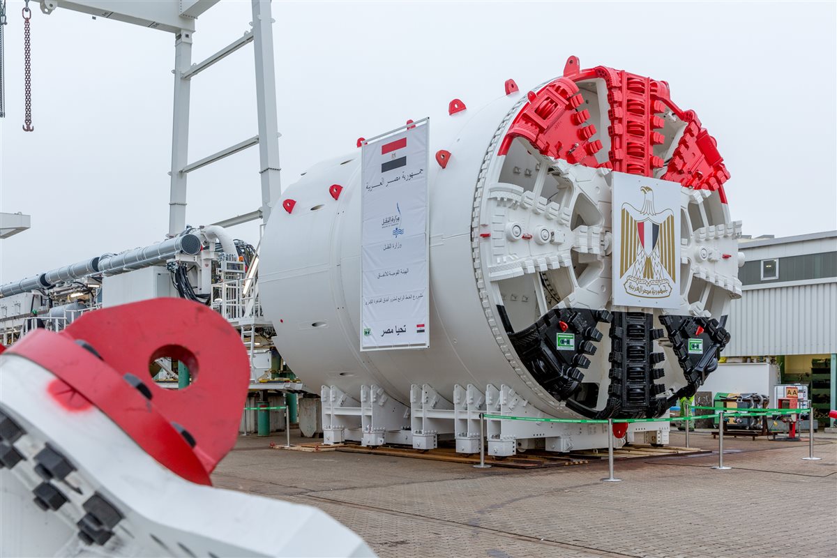 ماكينة حفر الأنفاق بالخط الرابع للمترو