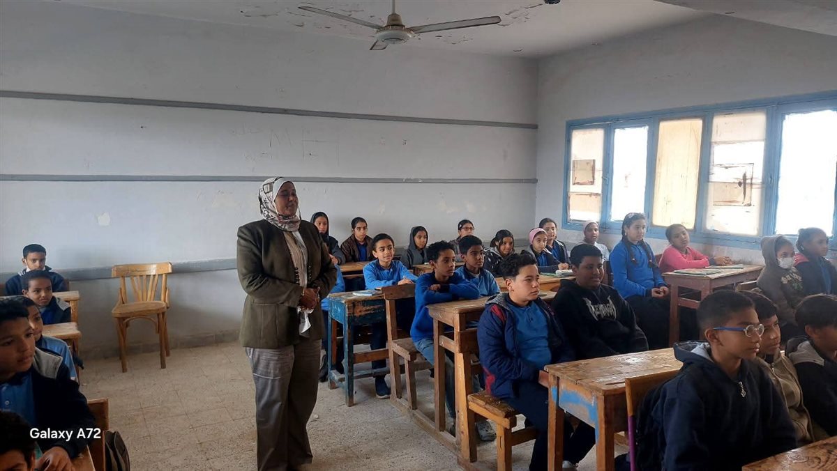 متابعة امتحانات الفصل الدراسي الاول برأس غارب 