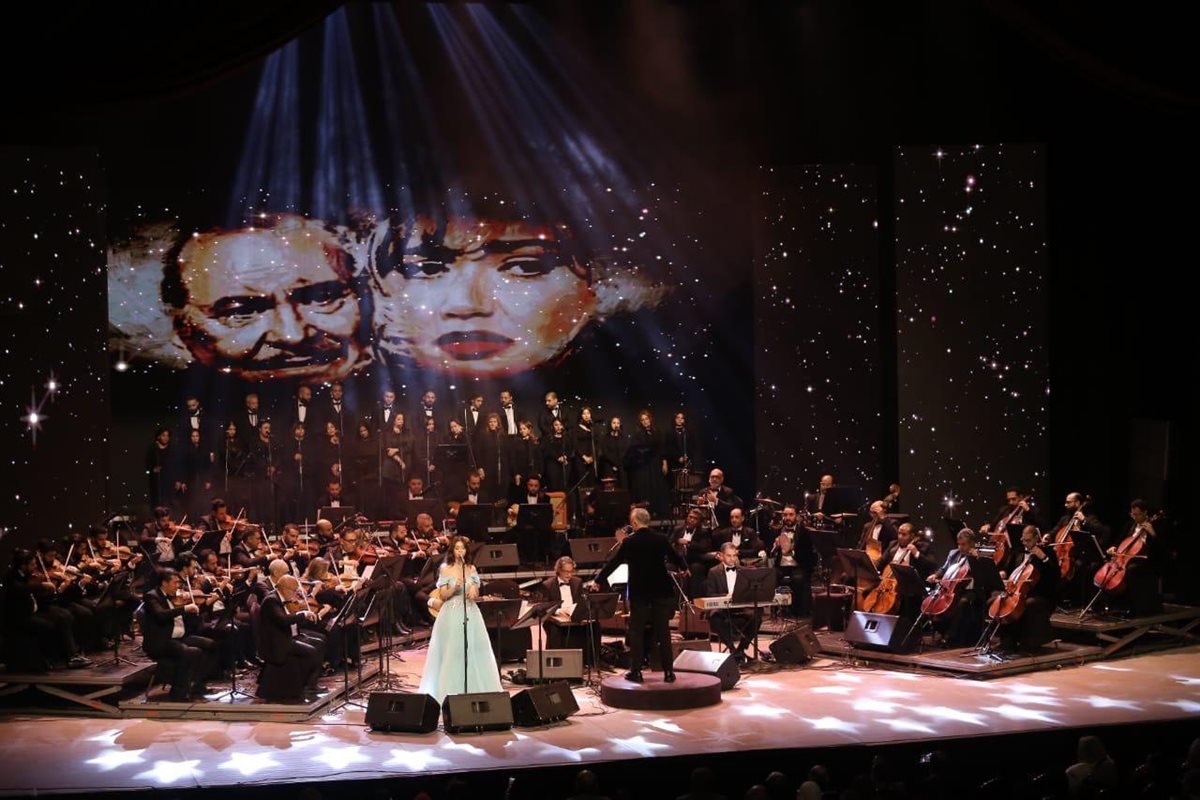 لقطات من سهرة عن عمار الشريعي لجمهور الأوبرا على المسرح الكبير