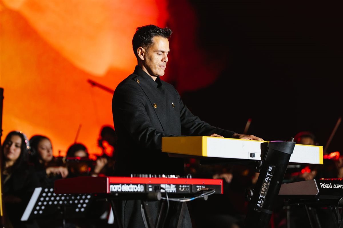 هشام خرما يُحيي حفل استقبال كأس العالم FIFA 26 في المتحف المصري الكبير&nbsp;