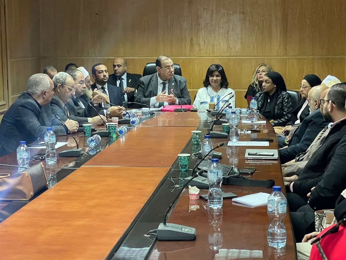 جانب من اللقاء