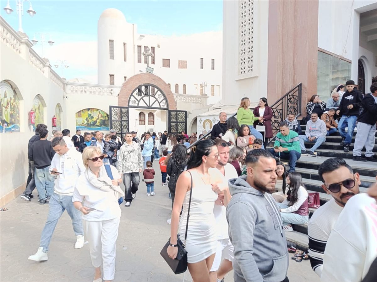 احتفالات عيد الميلاد بالغردقة 