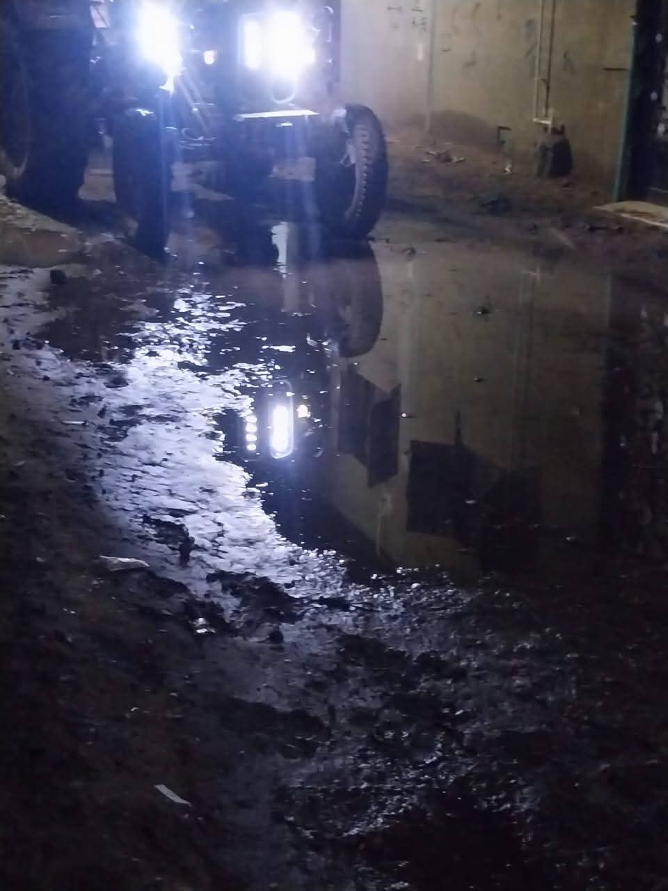 السيطرة على انفجار خط طرد الصرف بزاوية الناعورة بالمنوفية&nbsp;