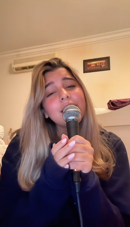 ابنة شيرين عبد الوهاب