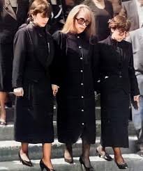 فيروز رفقة ابنتيها ليال وريما