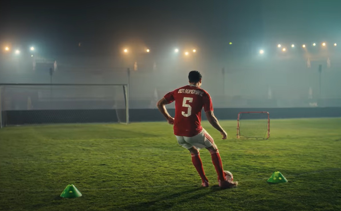 <strong>الشناوي وبن رمضان ومعلول ووائل جمعة في إعلان جديد لأحد رعاة الأهلي </strong>