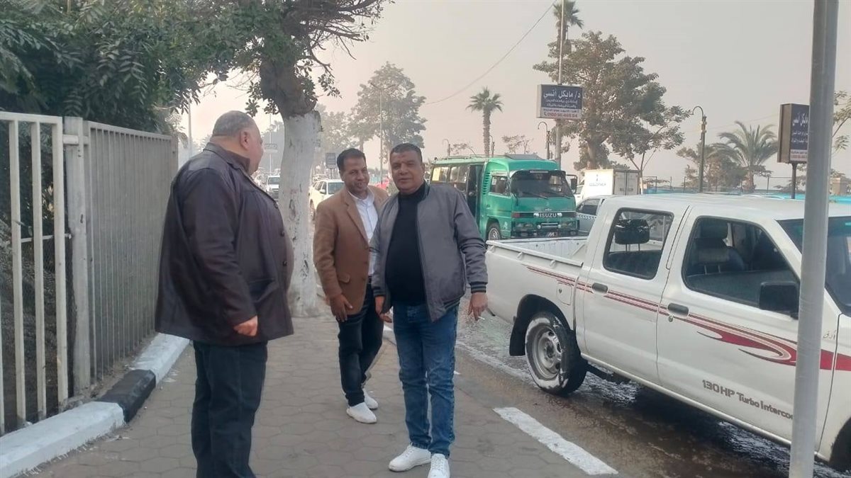 رئيس حي الساحل: إنارة جديدة بكورنيش النيل أمام معهد ناصر ضمن خطة تطوير الشوارع