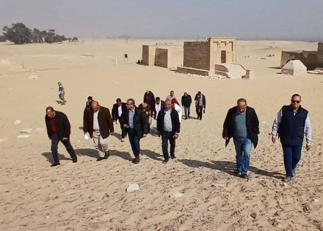 جانب من جوله قيادات الآثار&nbsp;