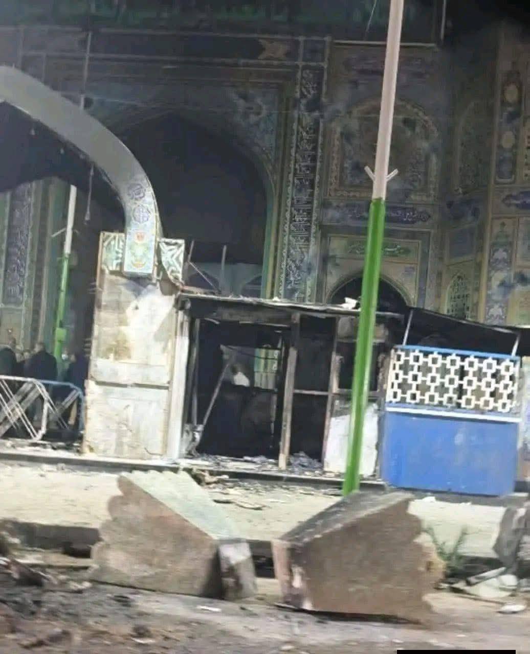 حرق الحسينيات والمزارات الشيعية في إيران