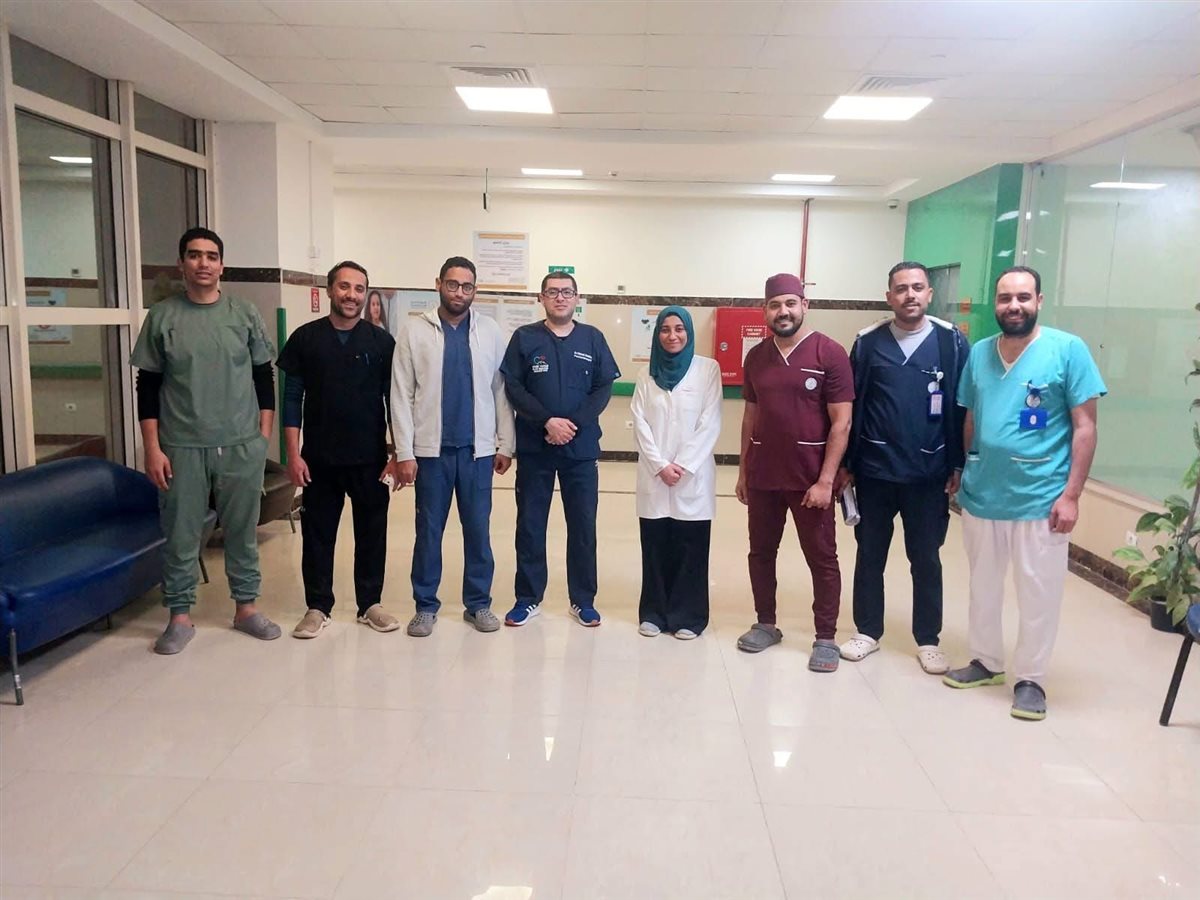 أطباء مستشفى العديسات