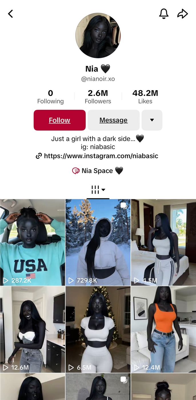 حساب الفتاة الوهمية