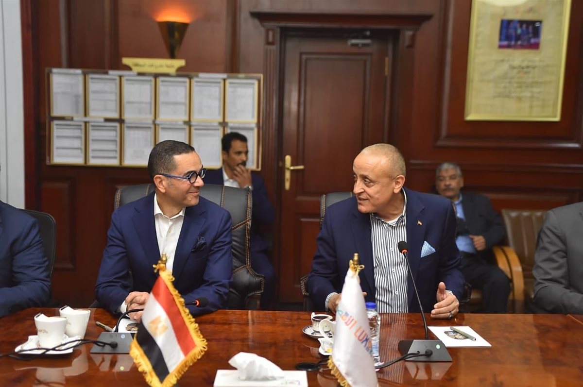 إجتماع وزير الإستثمار ومحافظ الأقصر