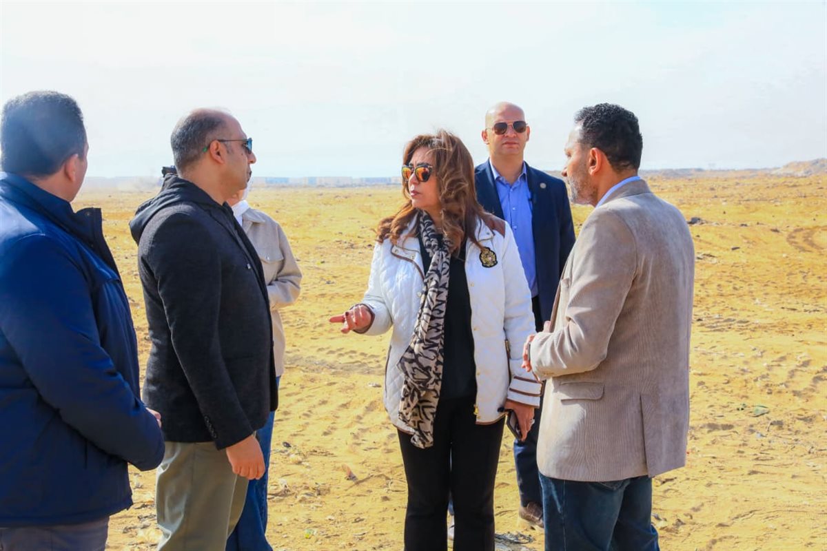 استجابة لشكاوى المواطنين.. وزيرة البيئة توجه بغلق مقلب العبور نهائيًا اعتبارًا من أول إبريل المقبل