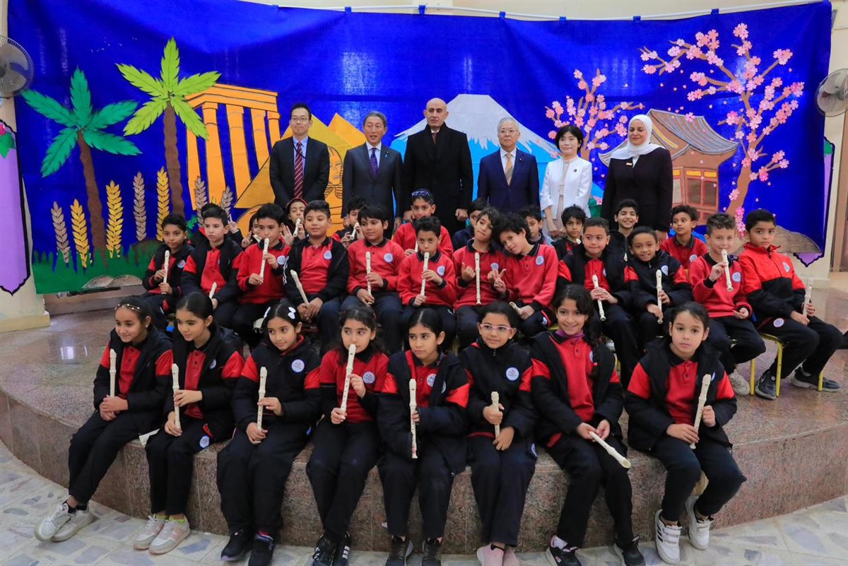 جانب من الزيارة