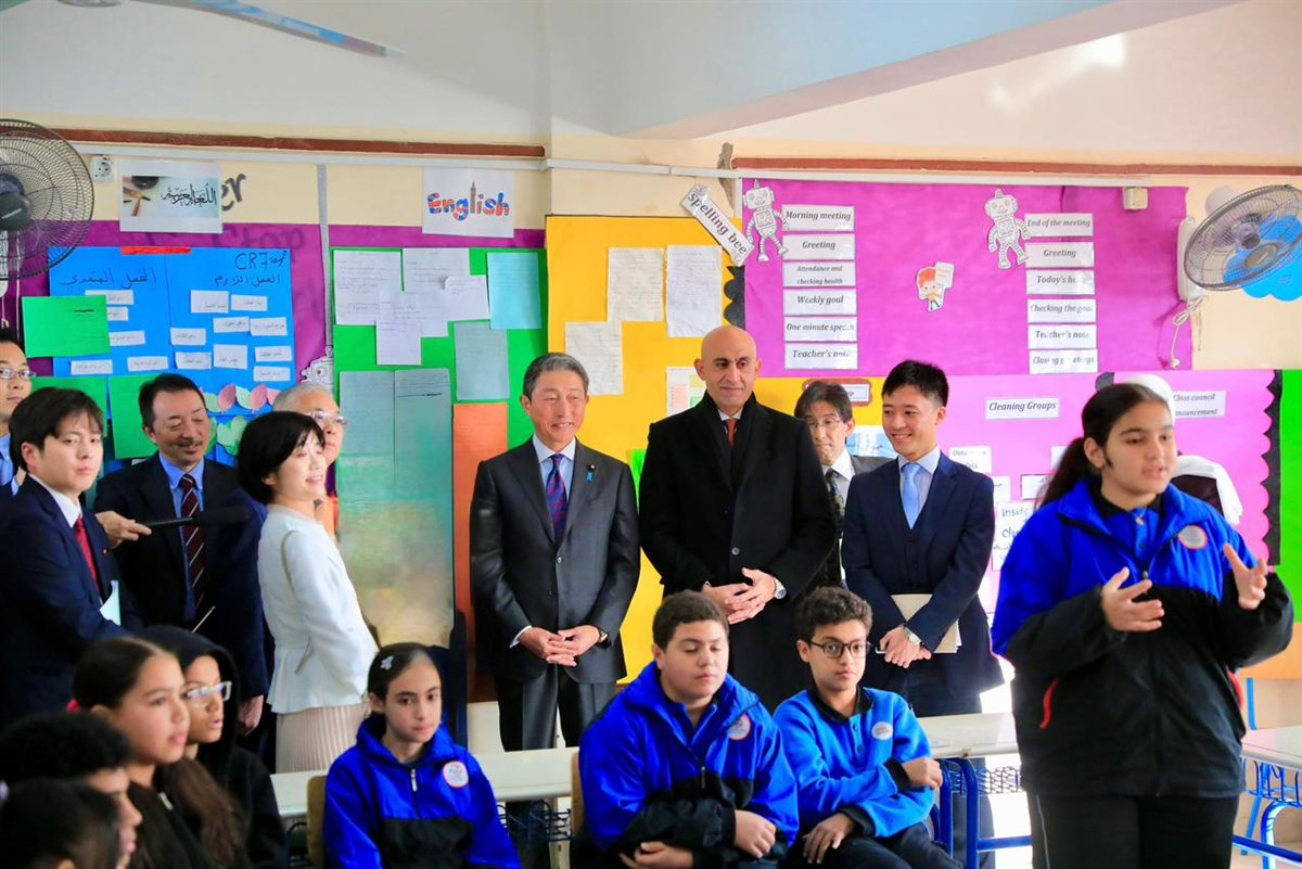 جانب من الزيارة