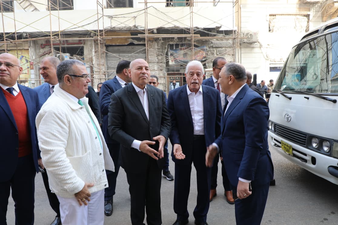 جولة موسعة لمحافظ القاهرة بوسط البلد&nbsp;