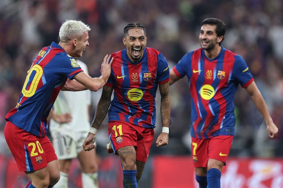 <strong>مباراة ريال مدريد وبرشلونة في نهائي كأس السوبر الإسباني</strong>