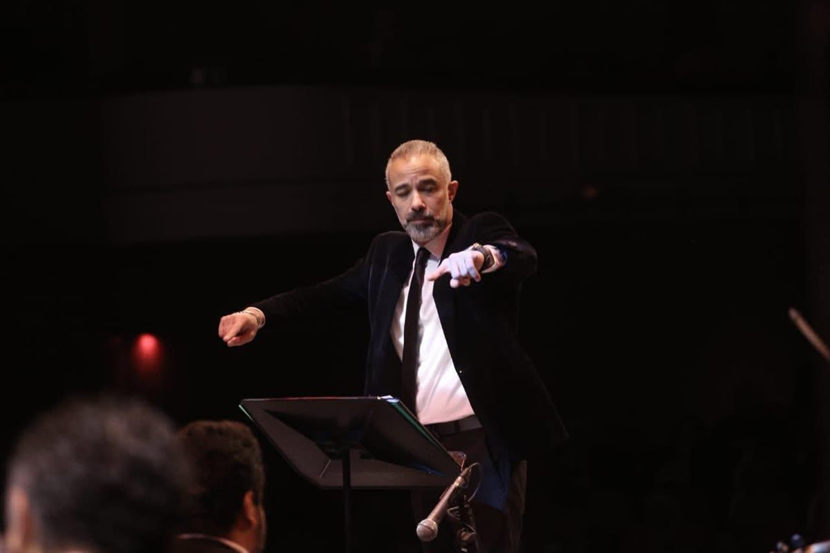 نجوم يشاركون في سهرة عمار الشريعي بـ الأسكندرية