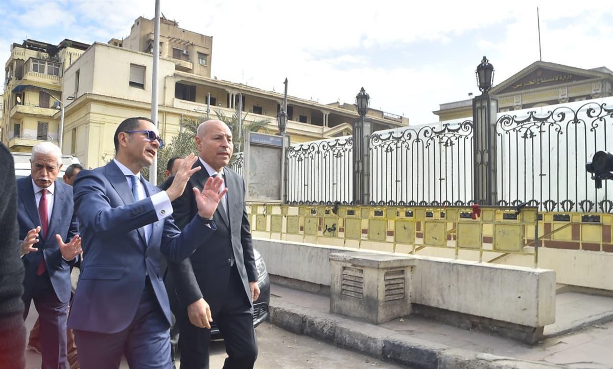 حسن الخطيب وزير الاستثمار