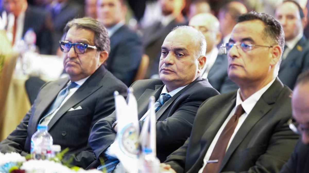 مؤتمر جمعية رجال الأعمال المصريين الأفارقة مع إي تاكس