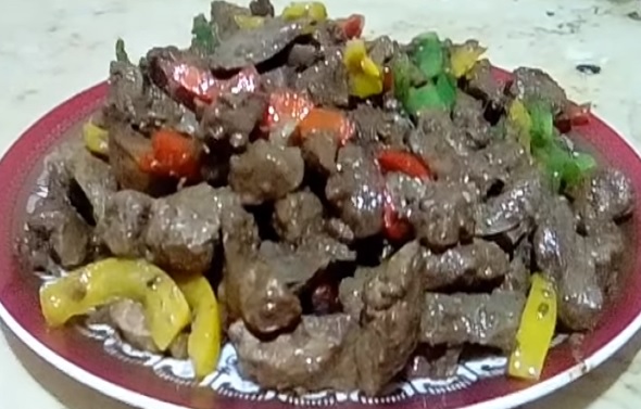 طريقة عمل الكبد والقوانص زي المحلات