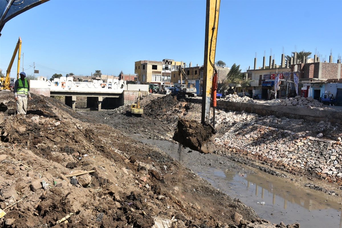 جولة محافظ الأقصر