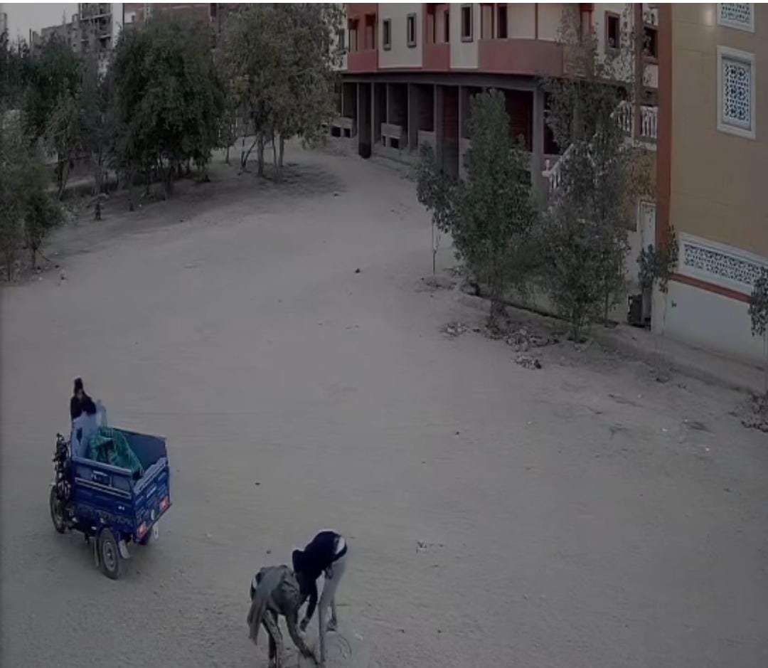 سرقة أغطية غرف الصرف الصحي&nbsp;