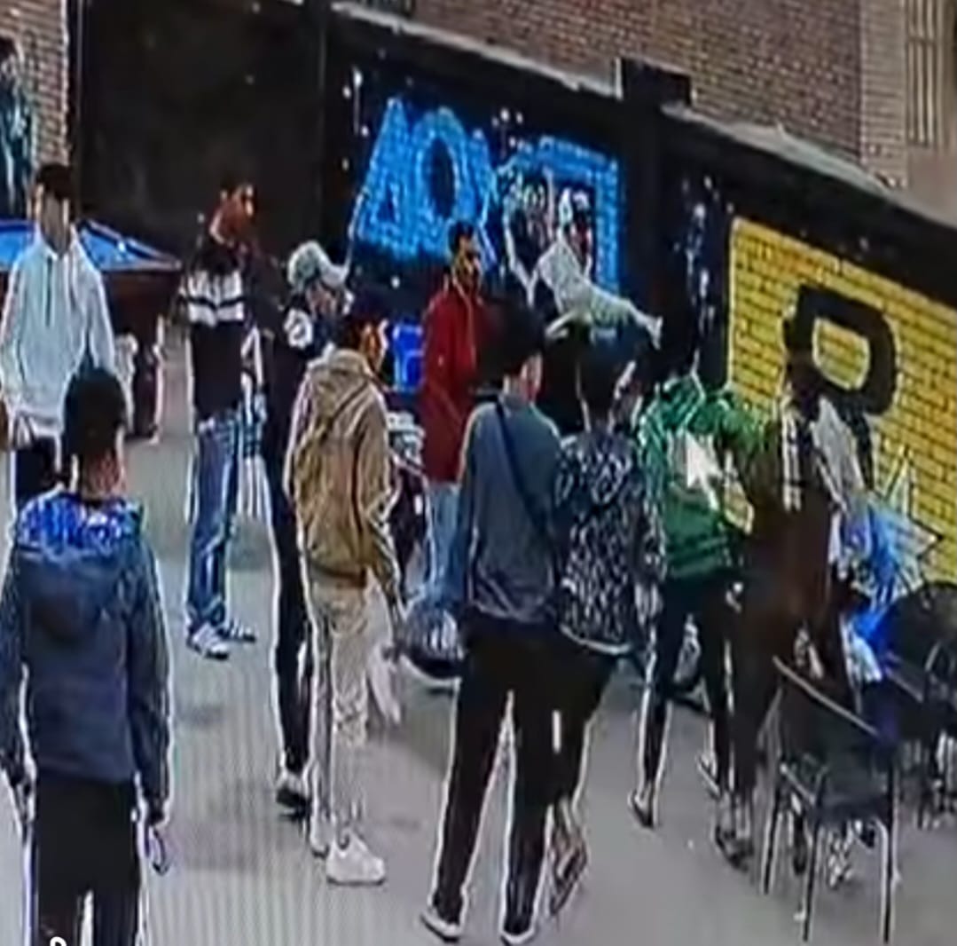 الأمن يفحص فيديو التعدي علي شاب بالأسلحة البيضاء أمام محل عمله بالغربية