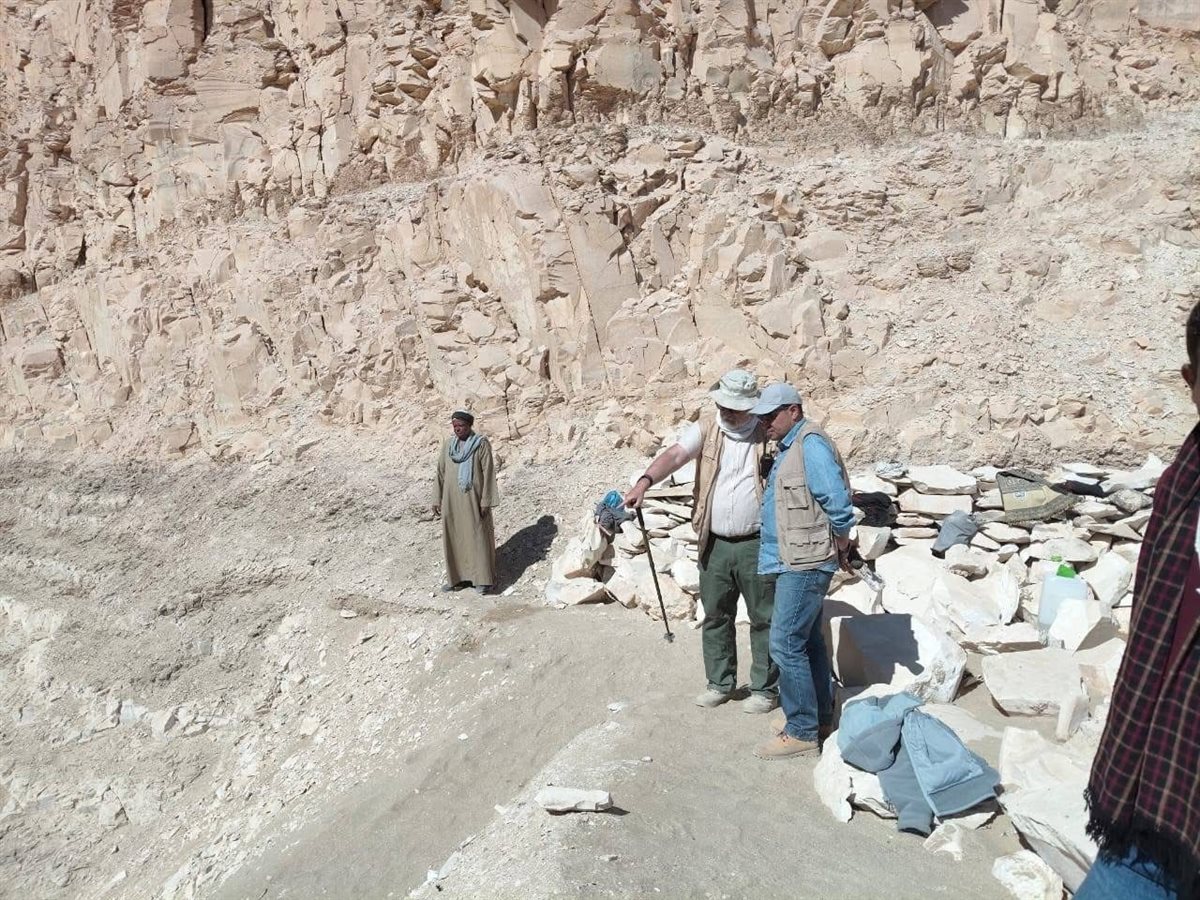 تفقد أعمال البعثات الآثرية بالأقصر