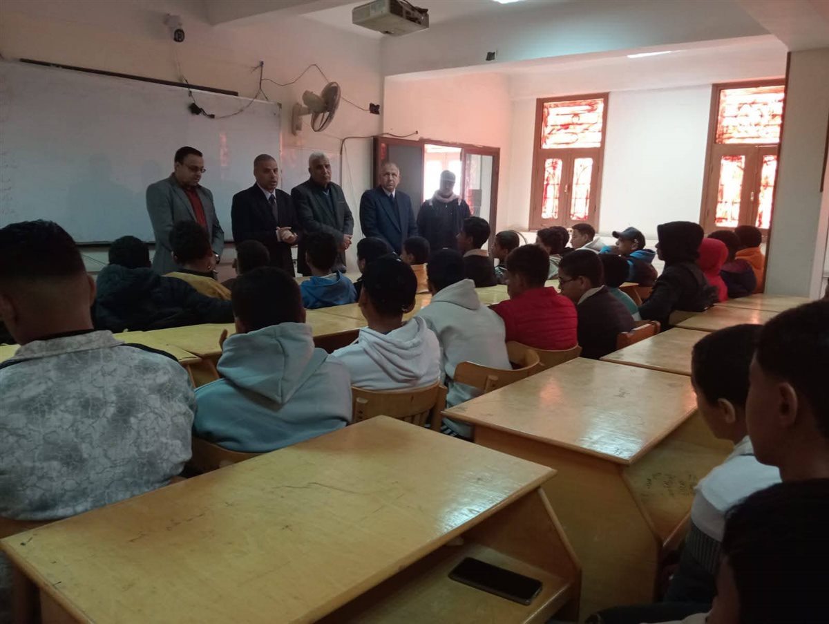 محاضرات لطلاب الشهادة الاعدادية&nbsp;