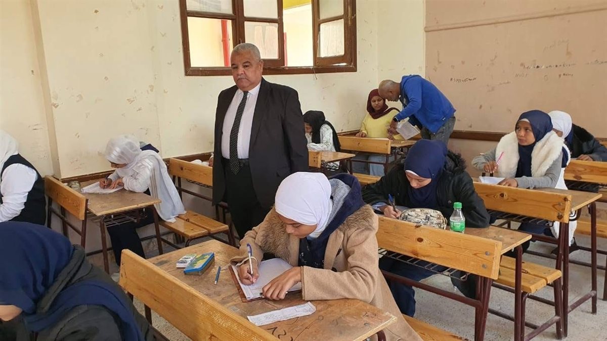 إنطلاق إمتحانات الشهادة الإعدادية