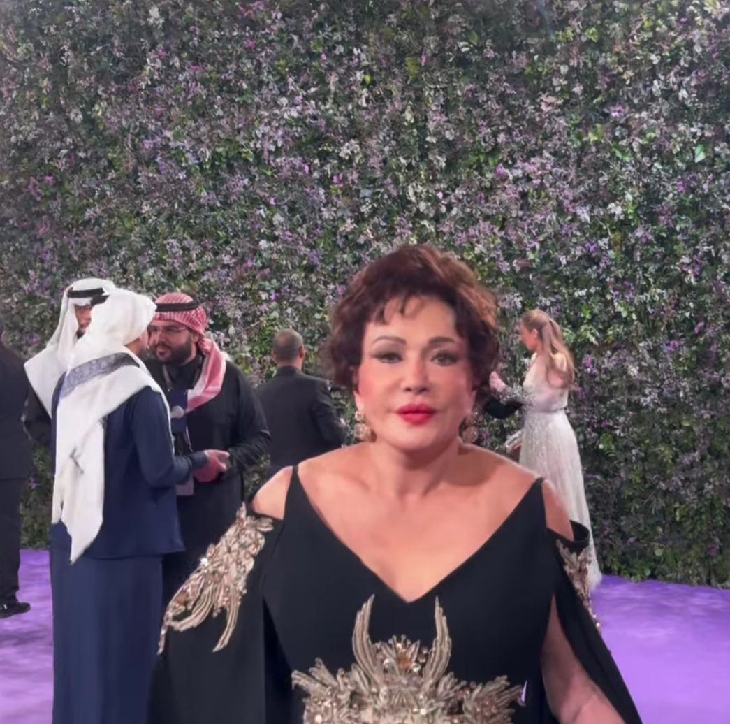 بدء توافد النجوم على اللافندر كاربت بحفل توزيع جوائز Joy Awards