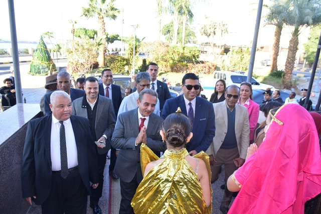 إحتفالية لمحات من الهند بحضور نائب محافظ الأقصر