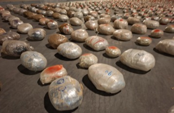 سقوط تشكيل عصابي بحوزته مخدرات بـ &nbsp;100مليون جنيه قبل تهريبها بالإٍسماعيلية<br>&nbsp;